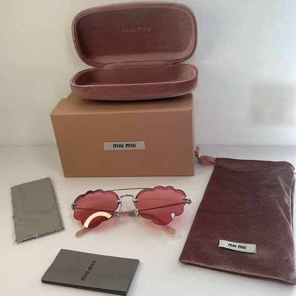 💯- New Authentic MIU MIU MU57U Irregular-Frame Sunglasses - Picture 14 of 16